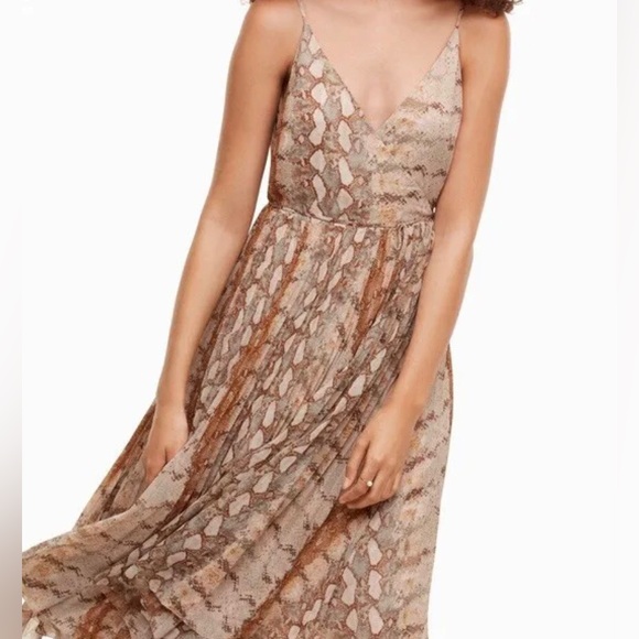 Aritzia Wilfred Beaune Pleated Dress Snakeskin Print - Picture 2 of 11